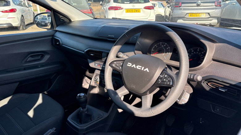 Dacia Sandero Stepway 1.0 TCe Essential 5dr Petrol Hatchback